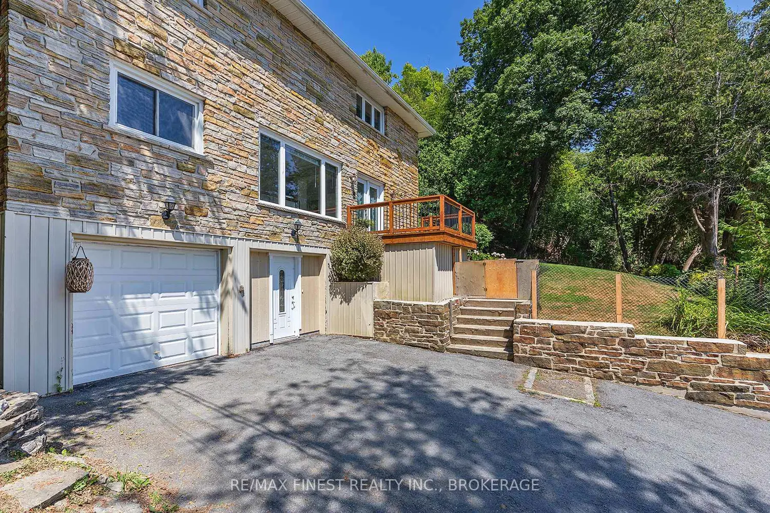 Additional image 3 of 3327 Loughborough Drive