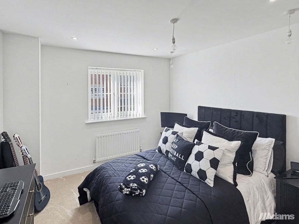 Additional image 12 of 4 bed detached house to rentHughes Close, Farnworth, Widnes WA8