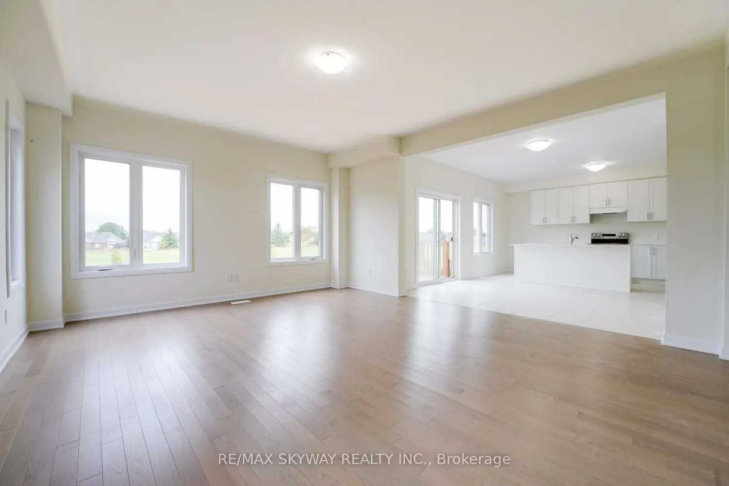 Additional image 6 of 76 Golf Links Drive