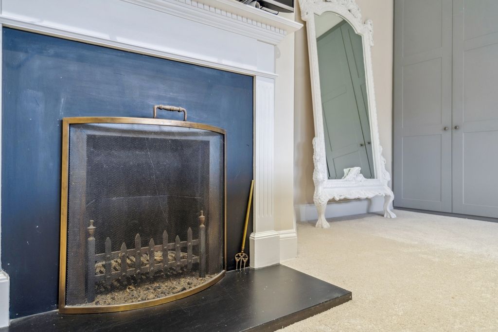 Additional image 13 of 3 bed flat to rentFramewood Road, Stoke Poges, Slough SL2