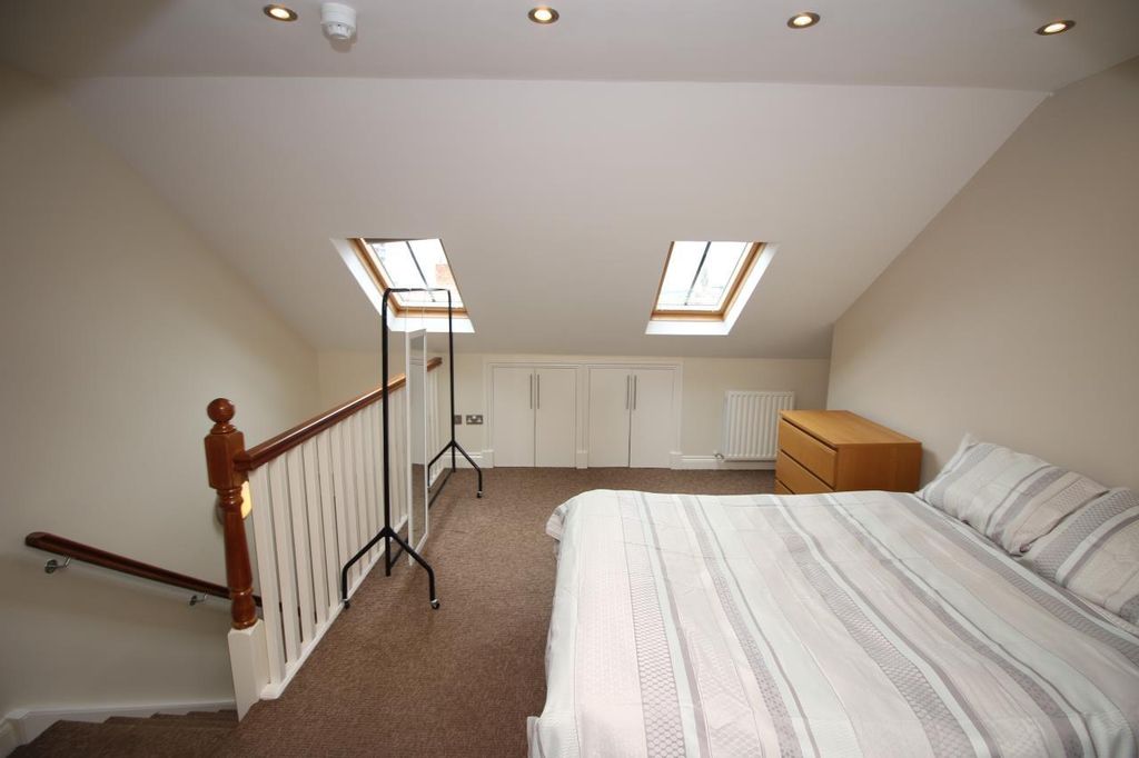 Additional image 4 of 5 bed terraced house to rentSwinburn Place, Newcastle Upon Tyne, Tyne And Wear NE4