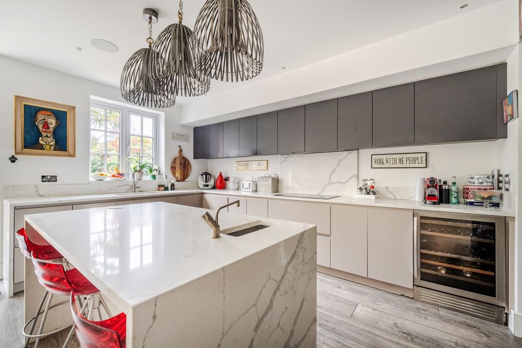 Additional image 34 of 5 bed detached house to rentPelling Hill, Old Windsor, Windsor SL4