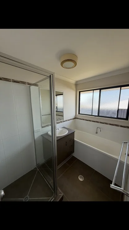 Additional image 28 of 32 Bernard Crescent, Kingaroy QLD 4610