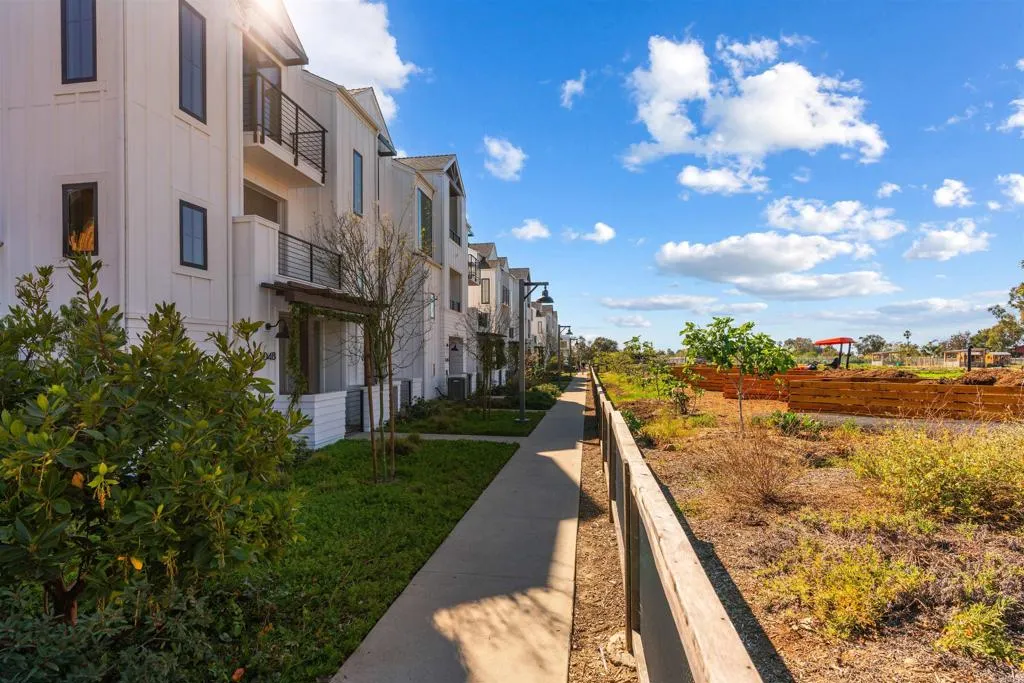 Additional image 129 of 1044 Palmaria Court, Encinitas, CA 92024