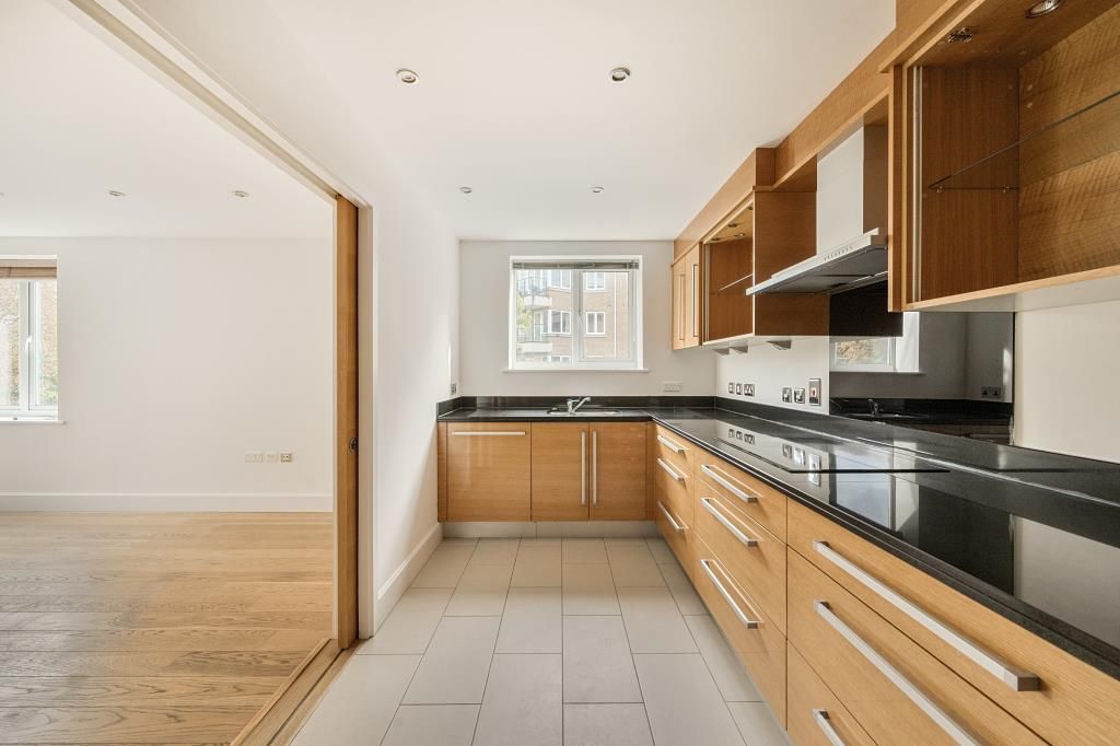 Additional image 7 of 3 bed flat to rentStrand Drive, Richmond TW9