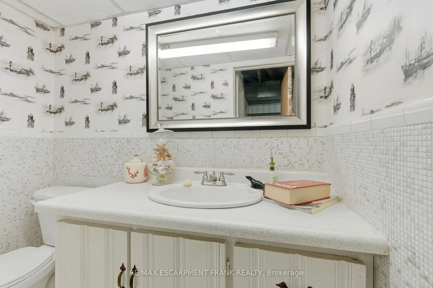 Additional image 14 of 67 Lakeside Drive