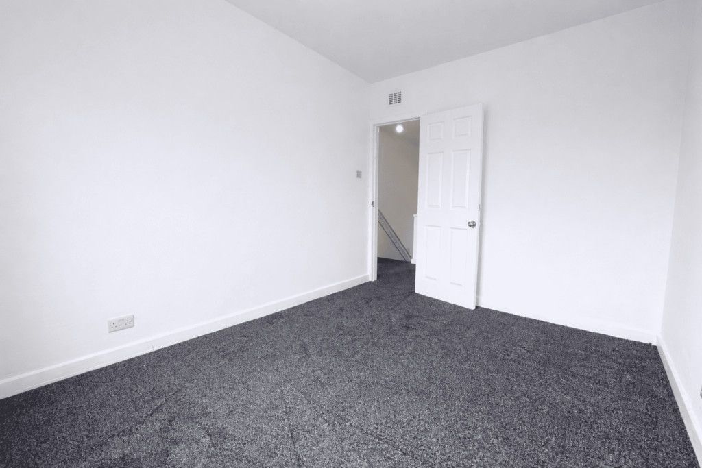 Additional image 14 of 3 bed end terrace house to rentBeech Road, Bathgate EH48
