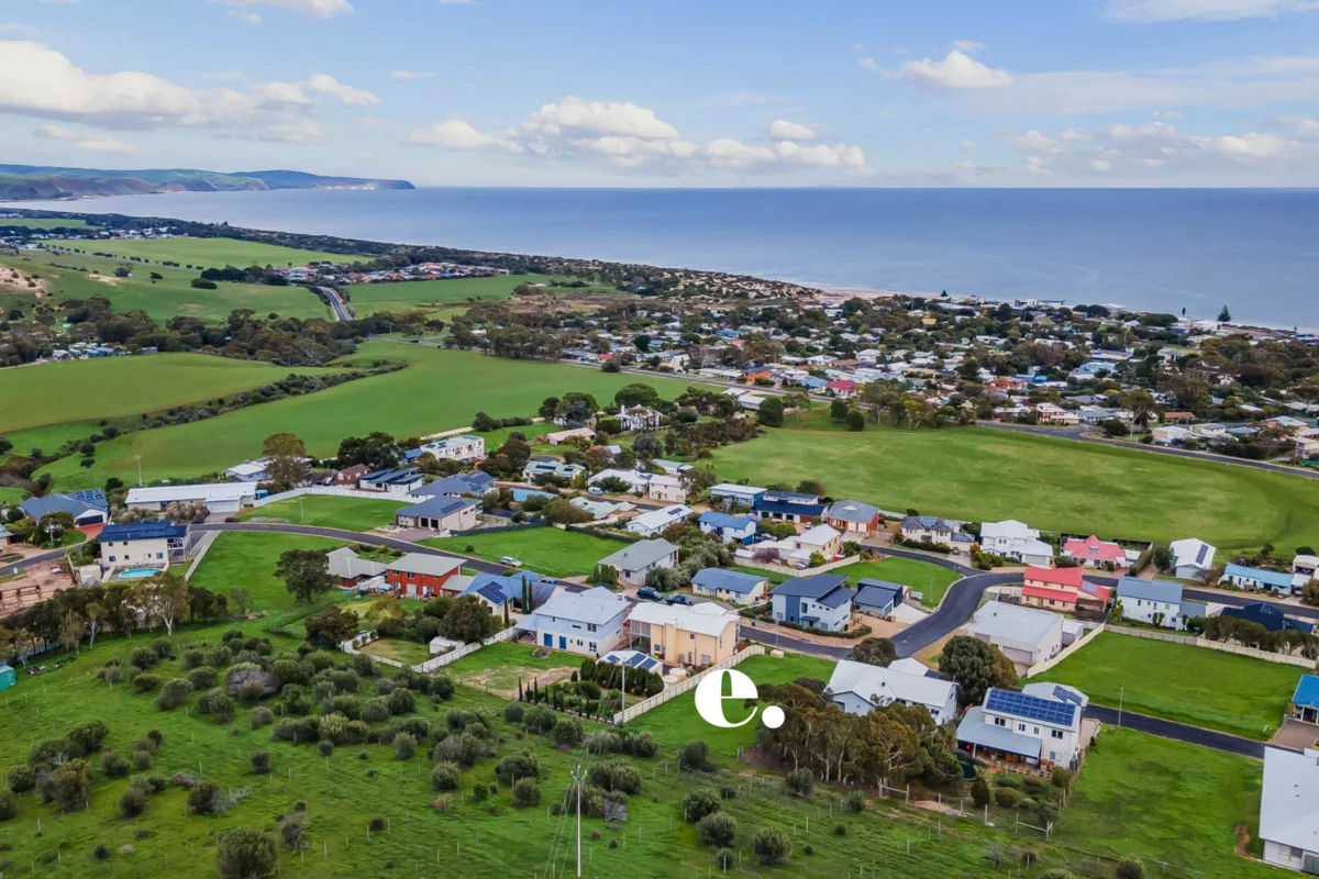 Additional image 2 of 28 Stacey Drive, Carrickalinga SA 5204