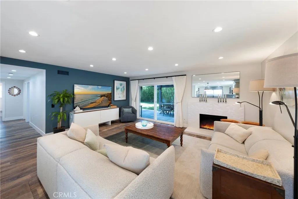 Additional image 14 of 19622 Canberra Ln, Huntington Beach, CA 92646