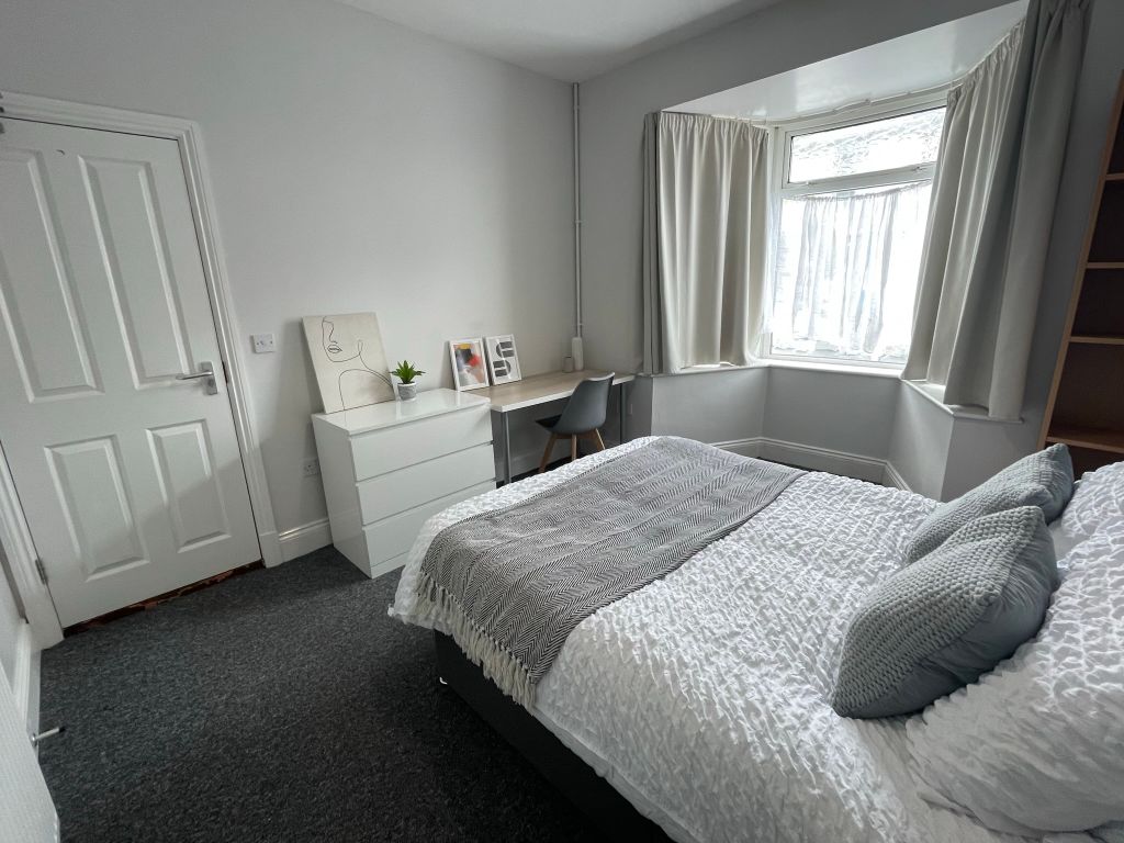 5 bed shared accommodation to rentArgyle Street, Swansea SA1 photo 3