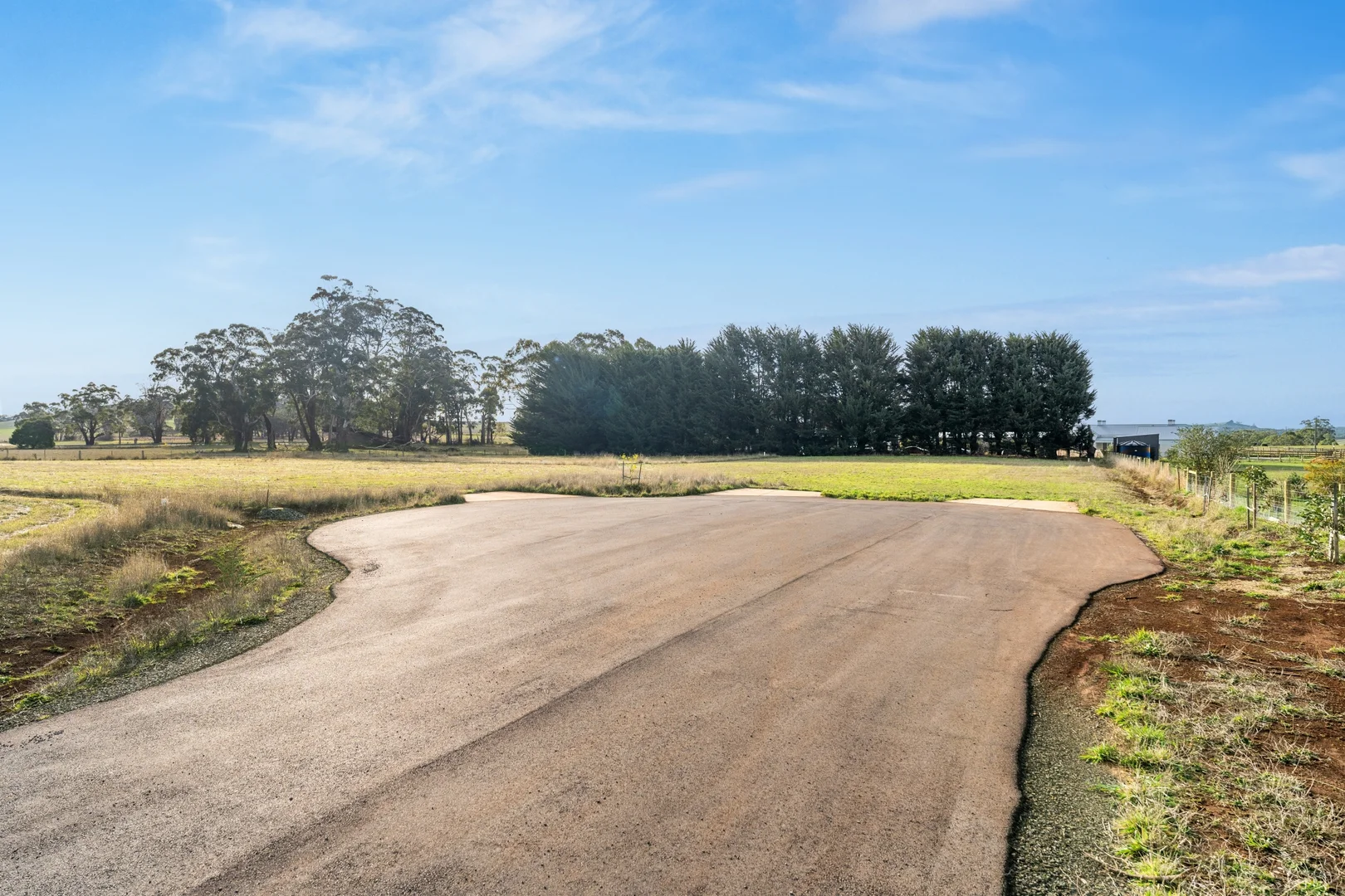 Additional image 7 of 11 - 15 Djurkovic Road, Coomoora VIC 3461