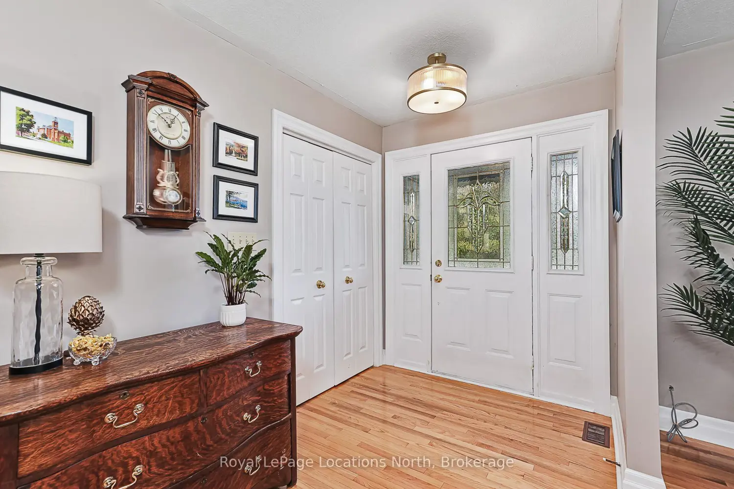 Additional image 2 of 103478 Grey 18 Road