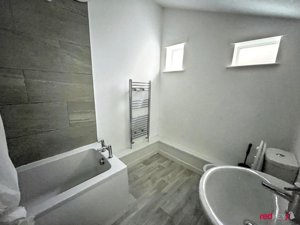 Additional image 6 of 2 bed detached house to rentRichmond Road, Six Bells, Abertillery NP13