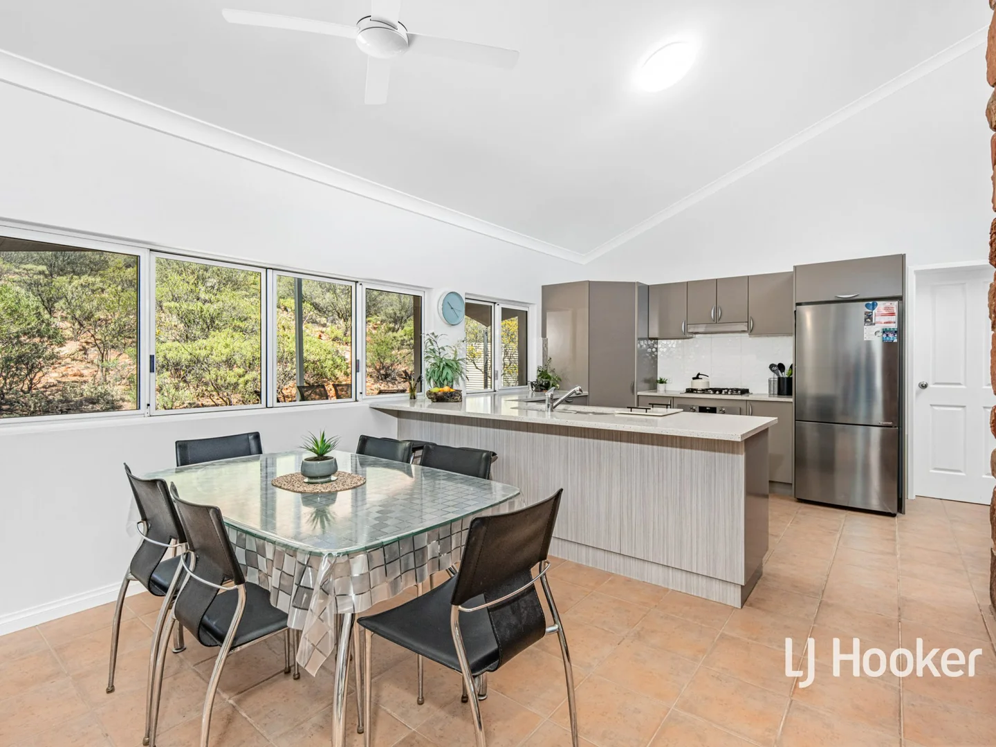 Additional image 9 of 989 Ilparpa Road, White Gums NT 0870