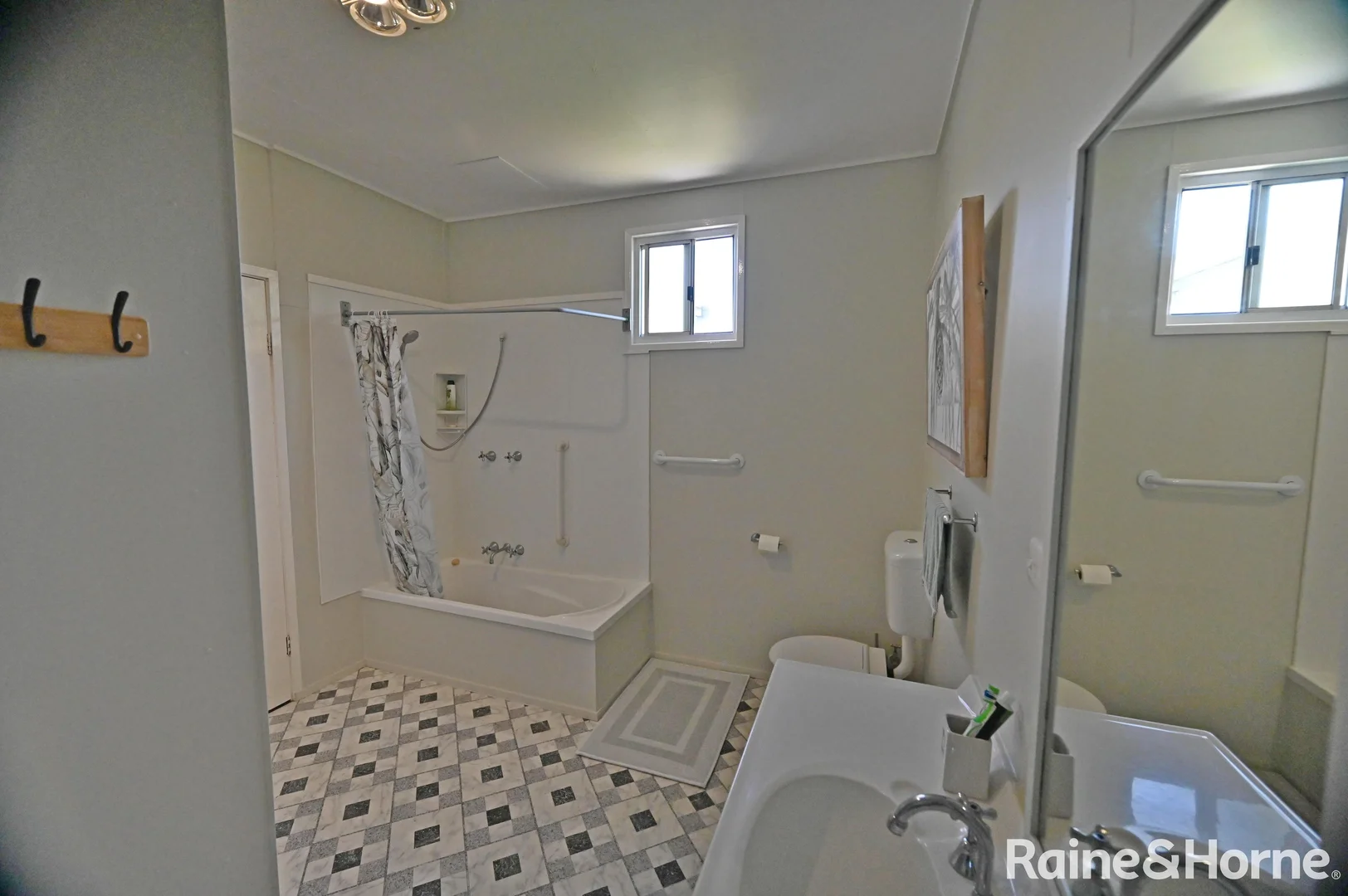 Additional image 15 of 27 Pine Street, Killarney QLD 4373