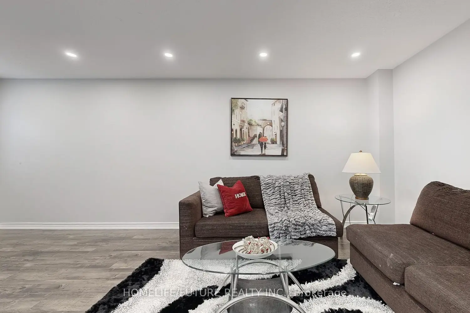 Additional image 5 of 153 Jonas Millway