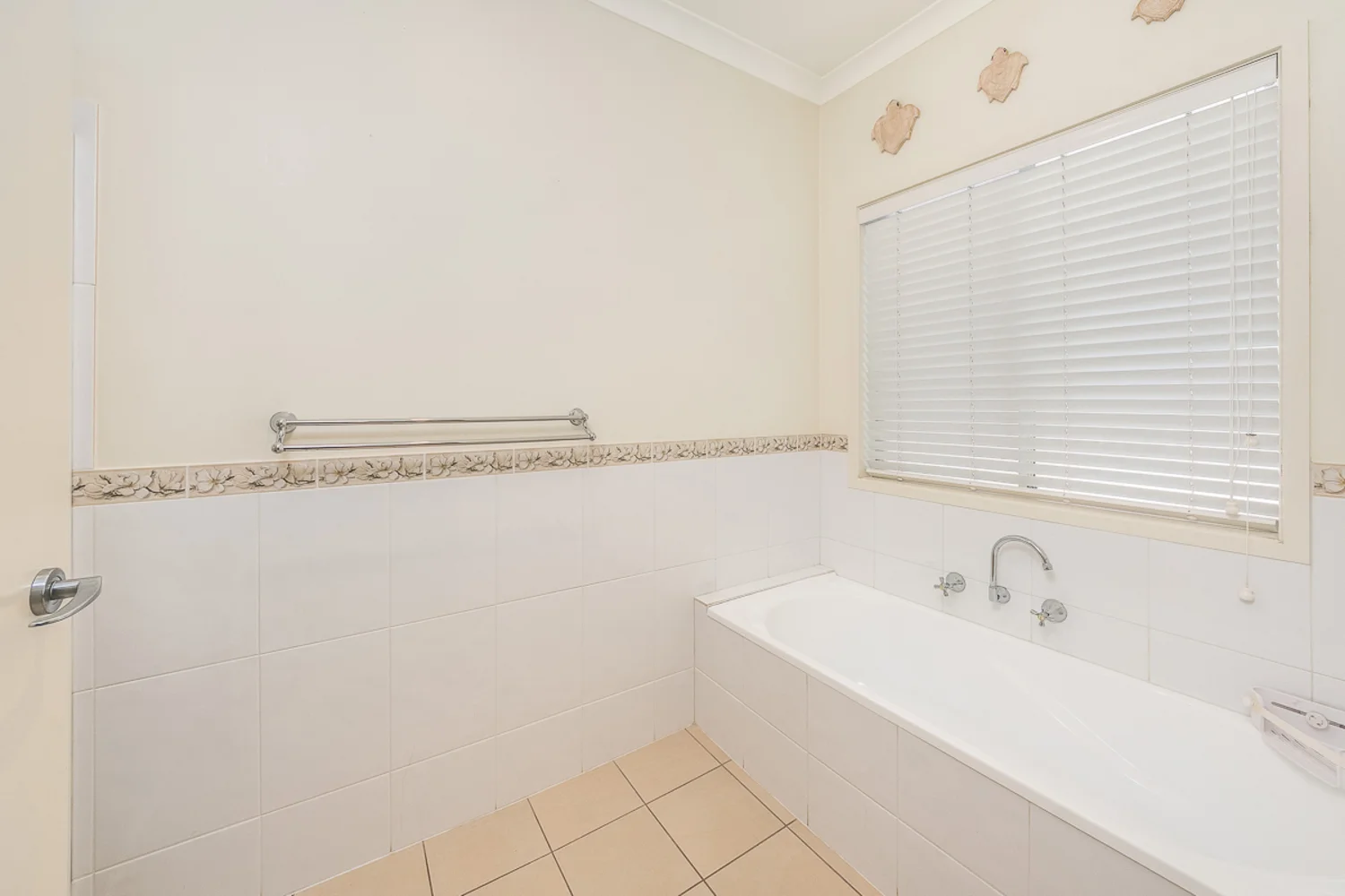 Additional image 15 of 20 Queen Louisa Drive, Long Flat SA 5253