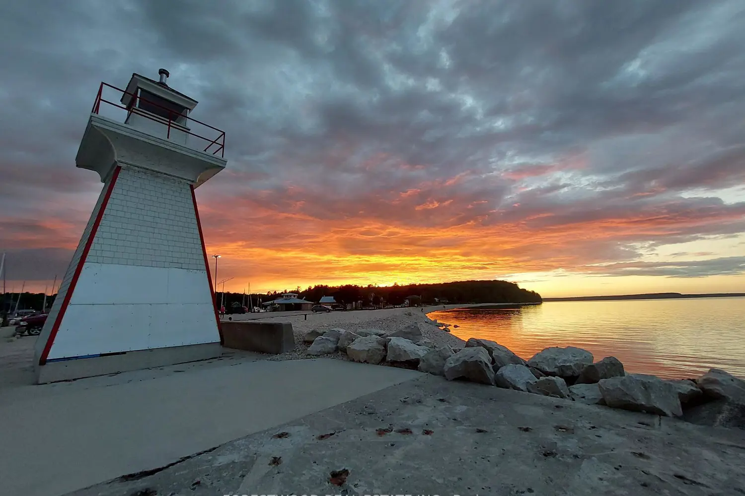 Additional image 2 of 31 Isthmus Bay Road