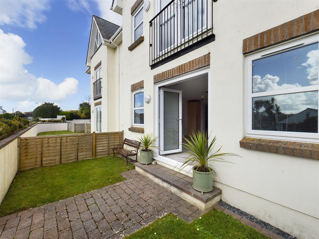 Additional image 12 of 3 bed flat to rentPentire Crescent, Newquay TR7
