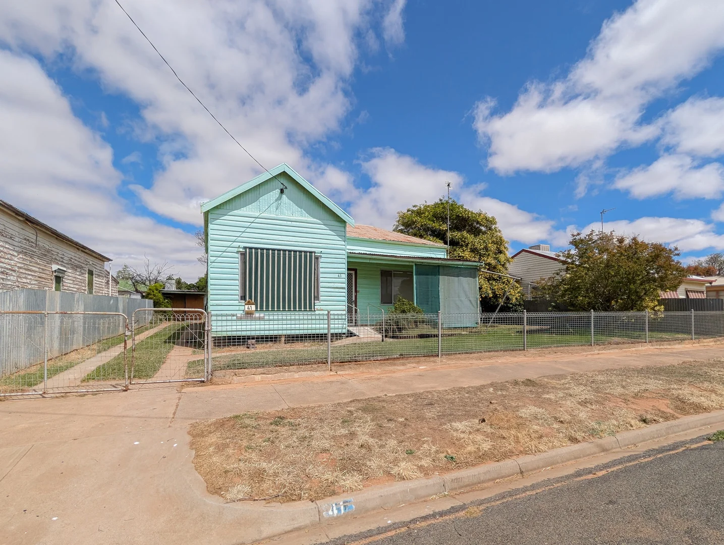 Additional image 2 of 41 Sutcliff Street, Sea Lake VIC 3533