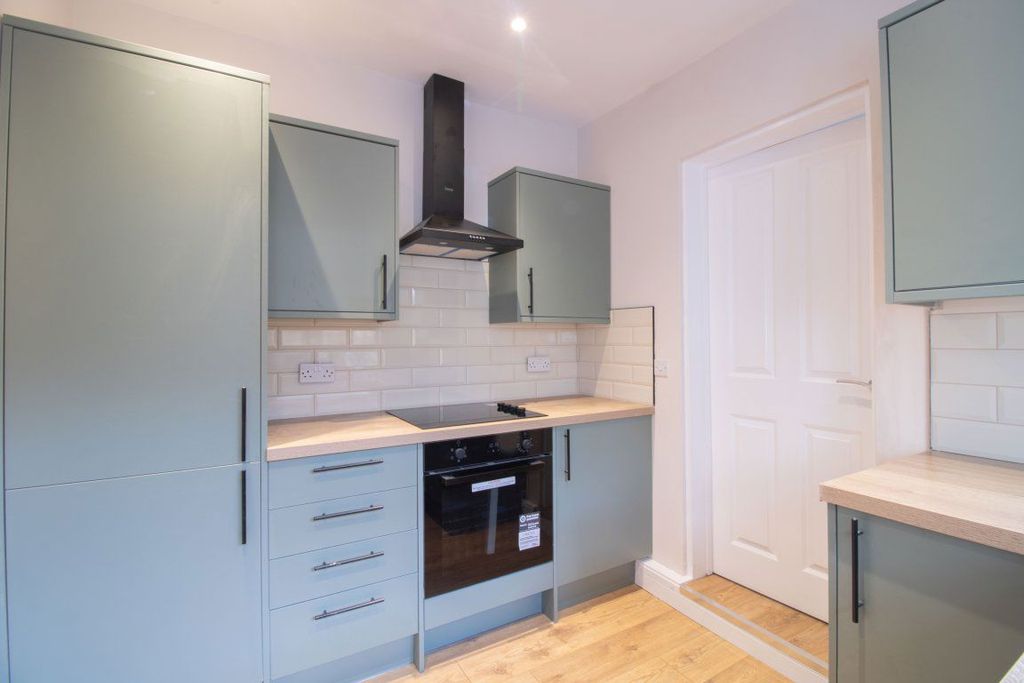 Additional image 17 of 3 bed property to rent22 David Street, Blackwood NP12