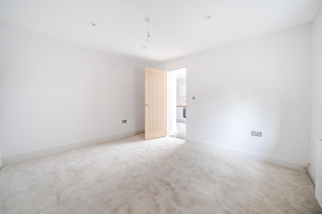 Additional image 12 of 2 bed flat to rentNewbury, Berkshire RG14