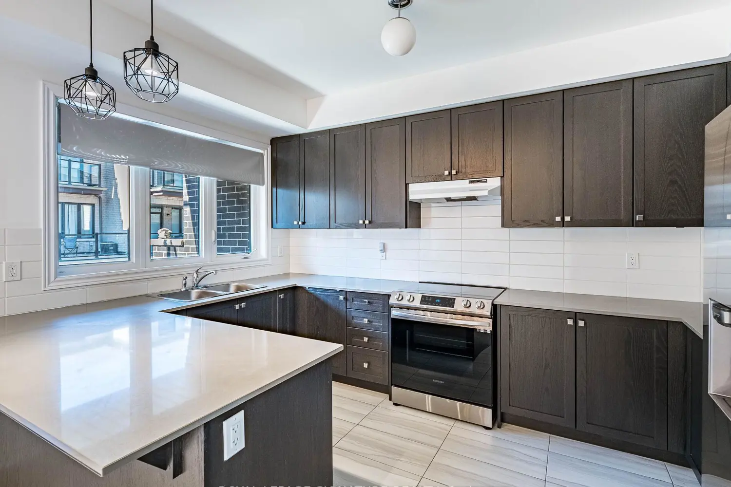 Additional image 13 of 28 Dockside Way