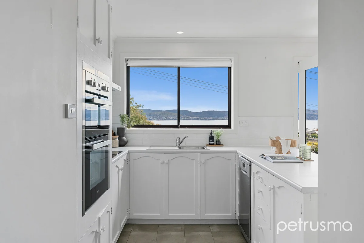 Additional image 13 of 2/1b Buchanan Avenue, Sandy Bay TAS 7005