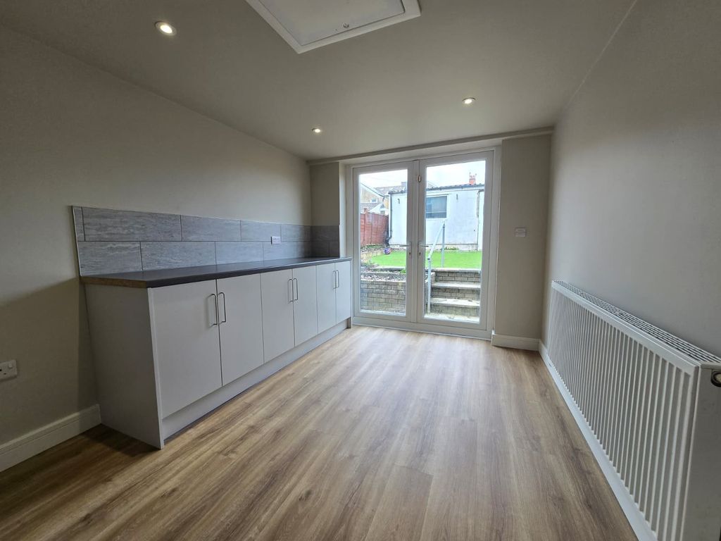 Additional image 3 of 2 bed terraced house to rentWest Street, Bargoed CF81