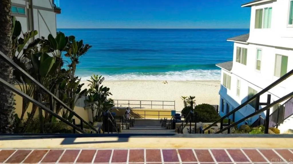 Additional image 111 of 2563 State Street, Carlsbad, CA 92008