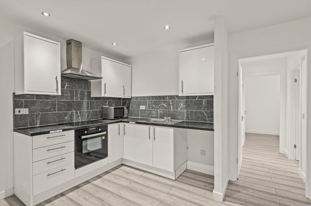 Additional image 2 of 2 bed flat to rentWoodburn Drive, Alloa FK10
