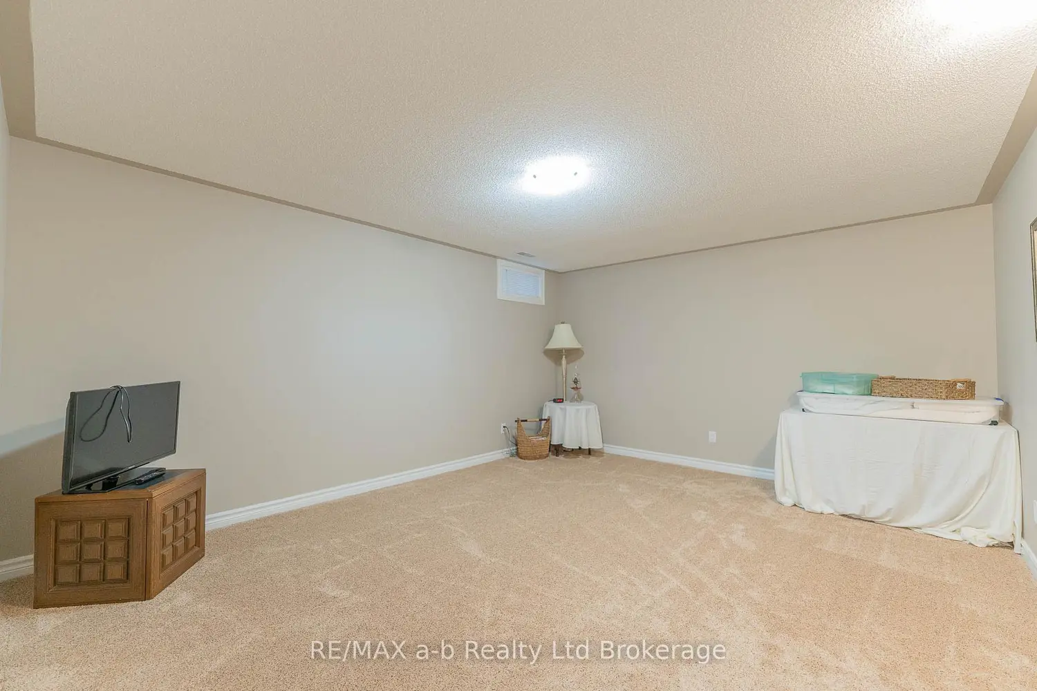 Additional image 15 of 23 Armstrong Drive