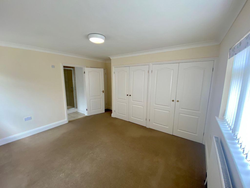 Additional image 7 of 4 bed detached bungalow to rentBroom Road, Lakenheath, Brandon IP27