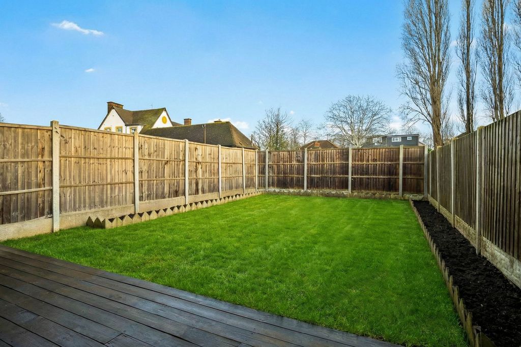 Additional image 28 of 5 bed semi-detached house to rentBrooklands Road, Hall Green, Birmingham B28