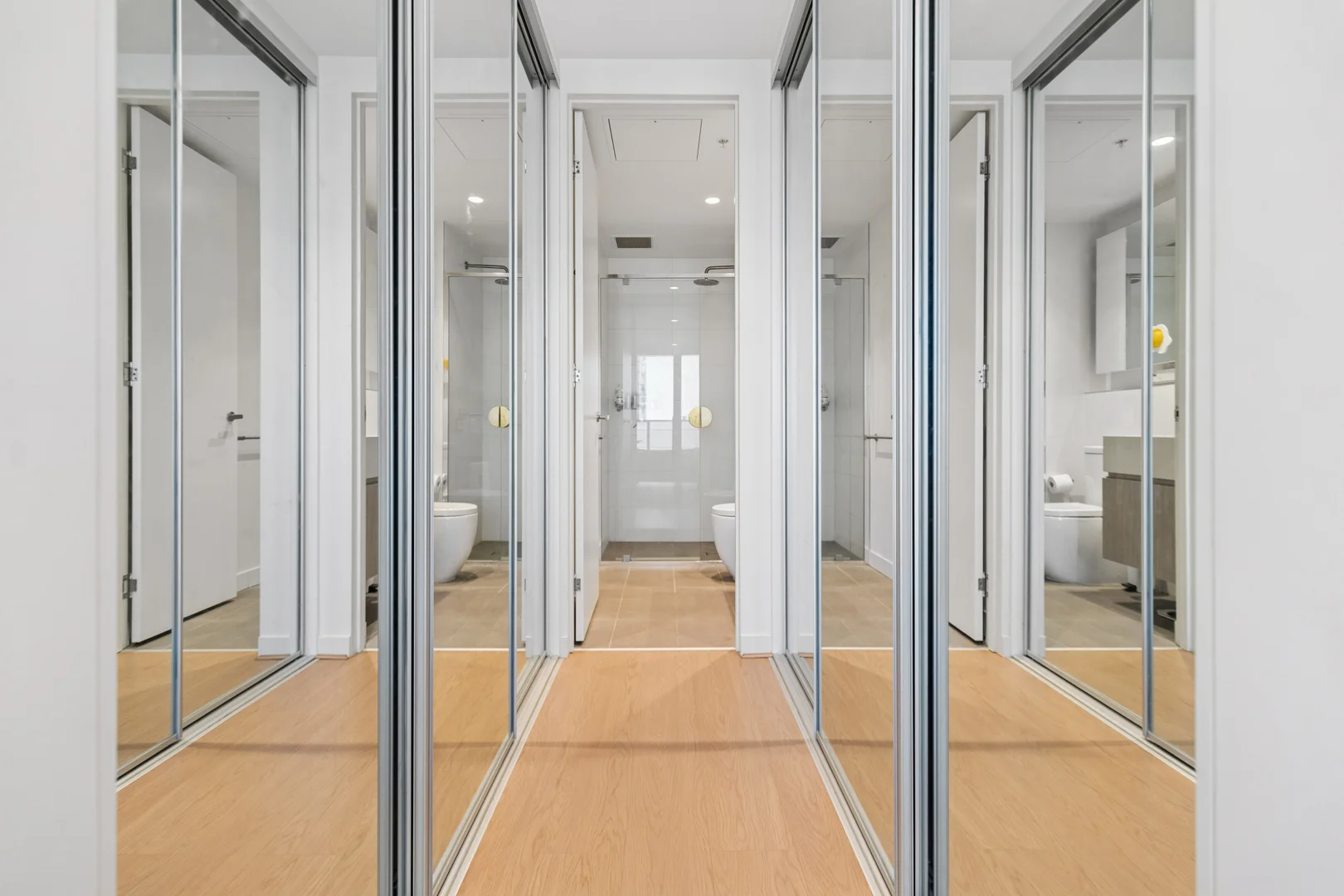 Additional image 18 of 908/15 Austin Street, Adelaide SA 5000