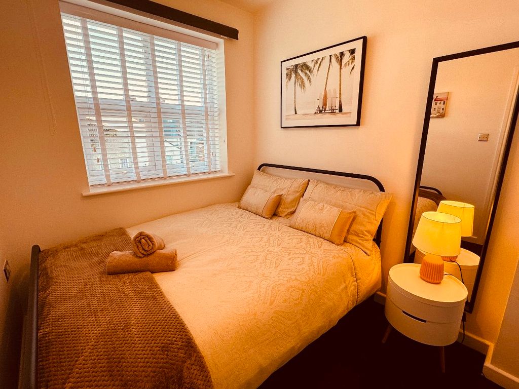 Additional image 20 of 2 bed flat to rentPark Avenue, Whitley Bay NE26