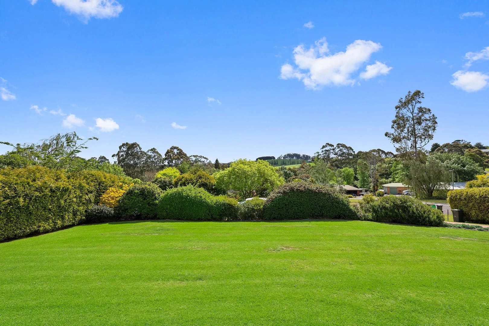 Additional image 31 of 16 Canawindi Drive, Warragul VIC 3820