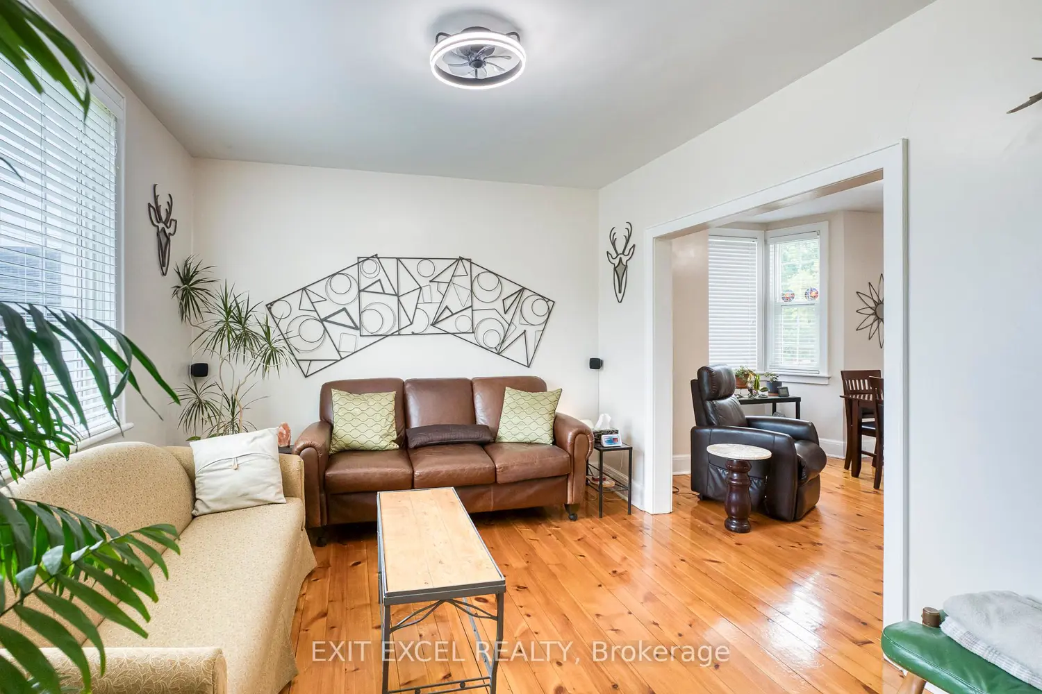 Additional image 9 of 615 Moffat Street