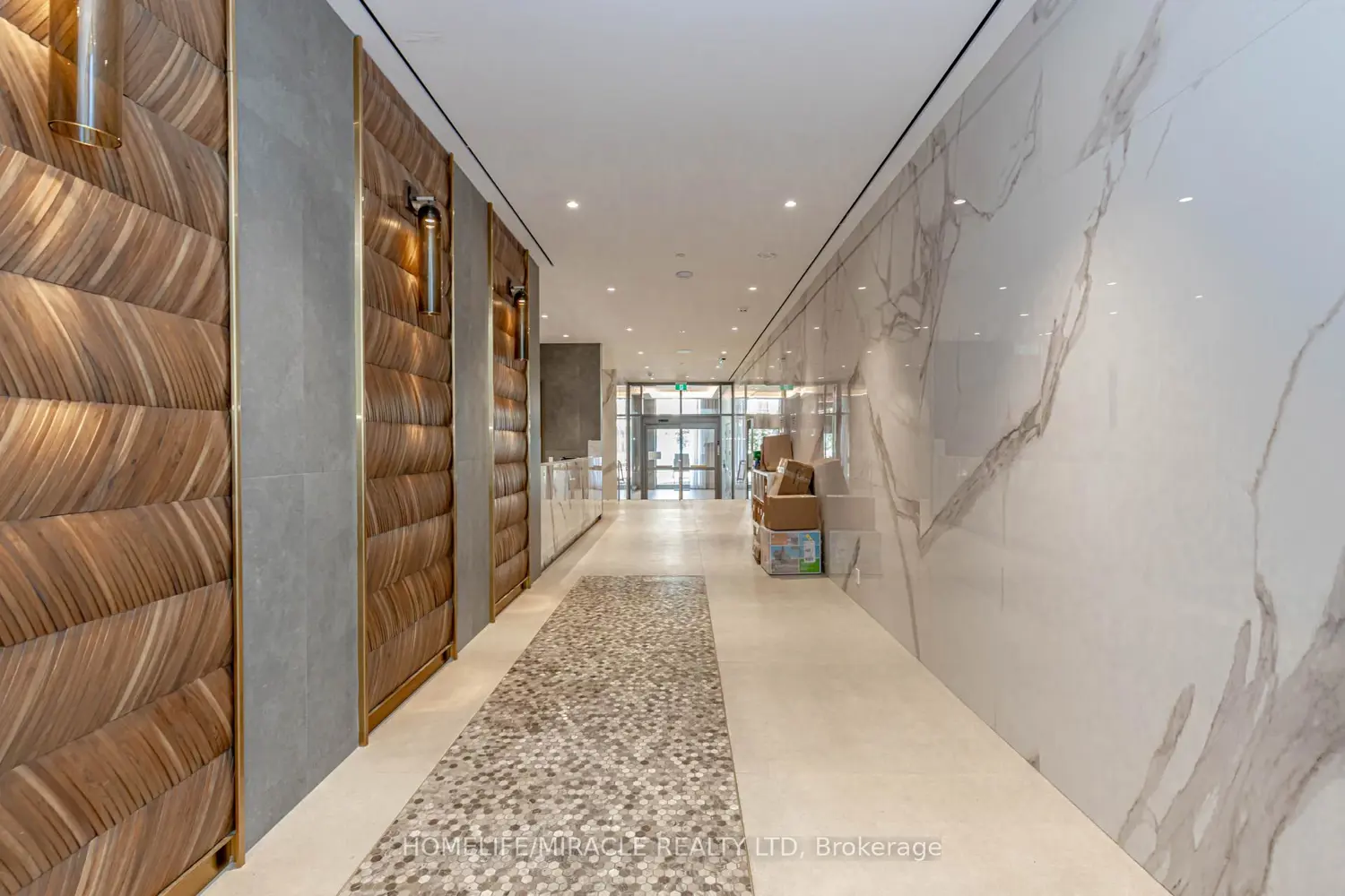 Additional image 5 of 7890 Jane Street 501