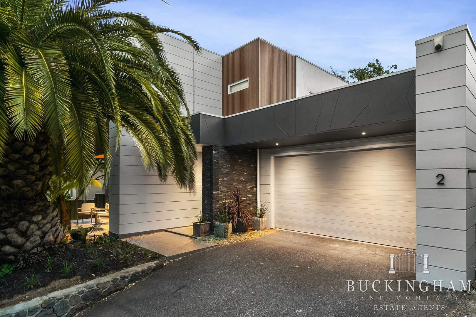 2/6 Parsons Road, Eltham VIC 3095