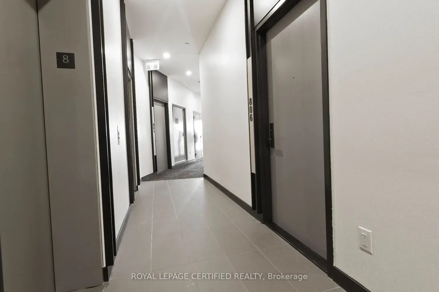 Additional image 16 of 135 East Liberty Street 806