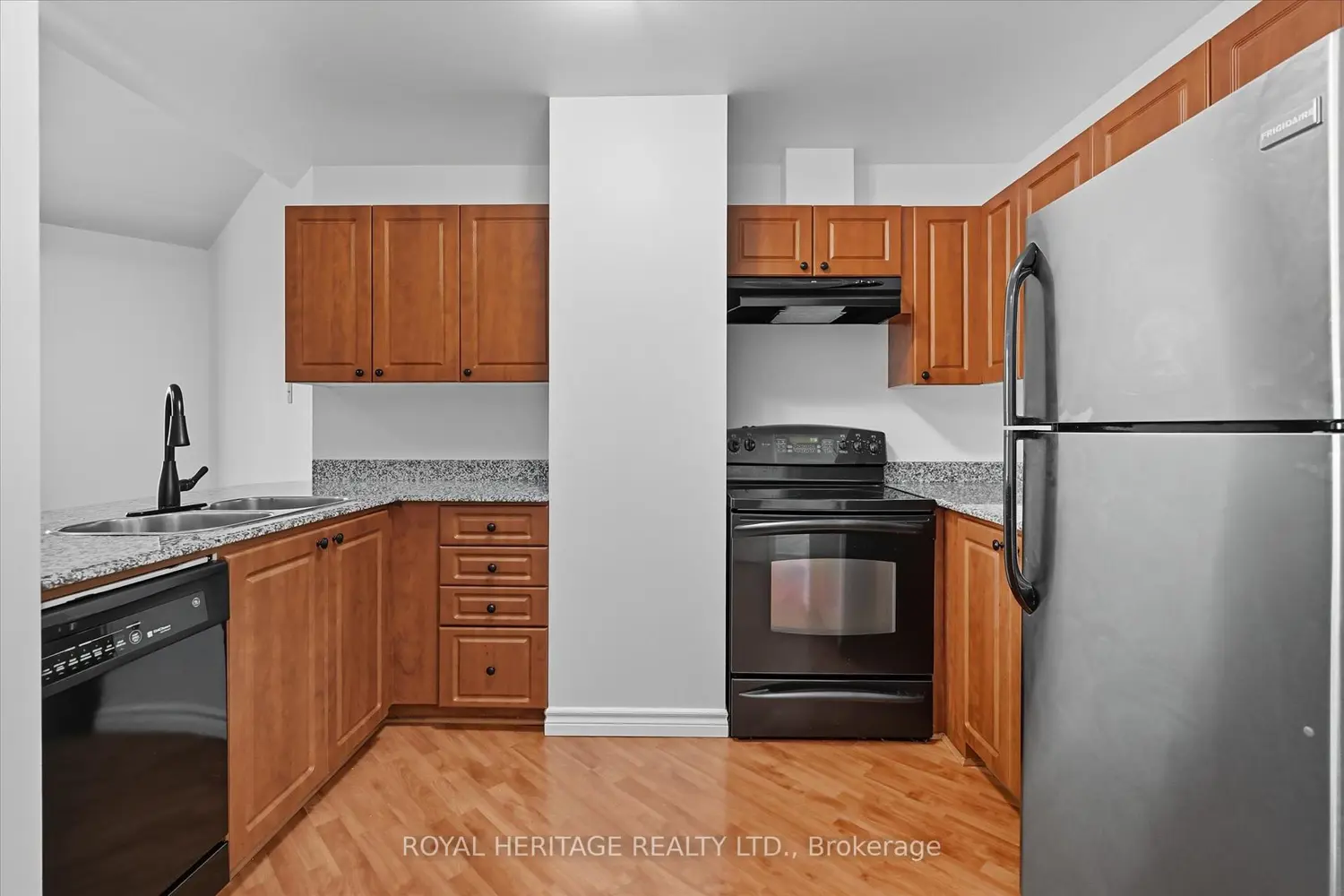 Additional image 3 of 135 James Street 615