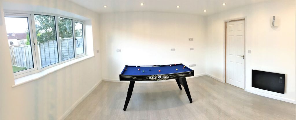 Additional image 2 of 8 bed semi-detached house to rentMuller Road, Bristol BS7