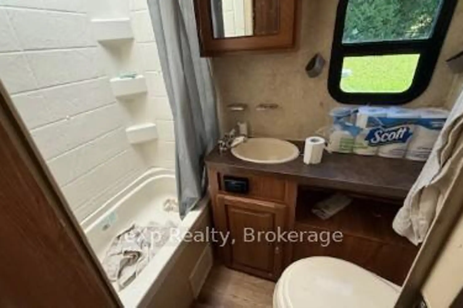 Additional image 7 of 174358 Mulock Road