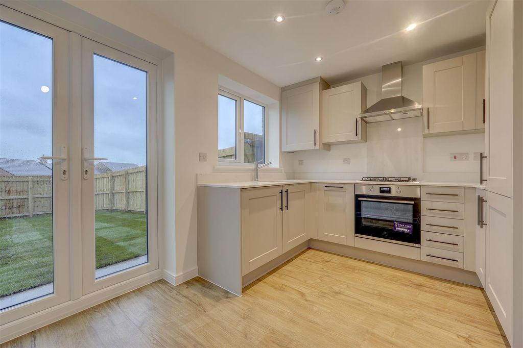 Additional image 5 of 3 bed town house to rentSwindale Gardens, Penrith CA11