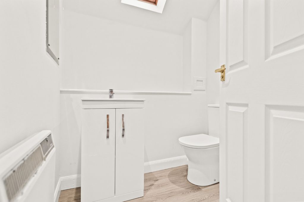 Additional image 7 of 2 bed flat to rentAshbrae Gardens, Stirling FK7