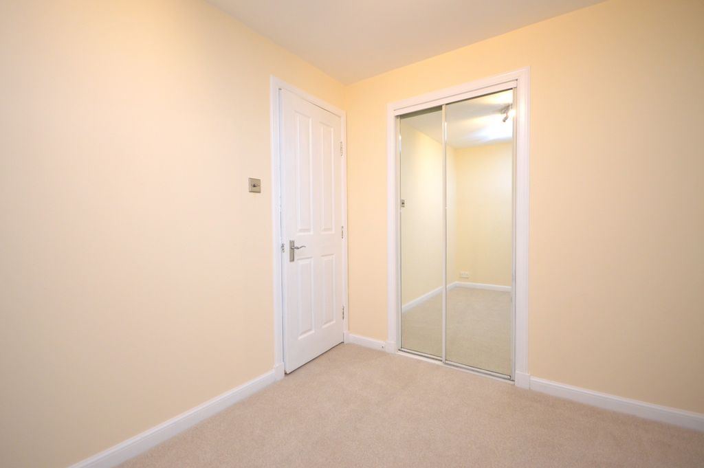 Additional image 14 of 2 bed flat to rentMeadow Rise, Newton Mearns G77