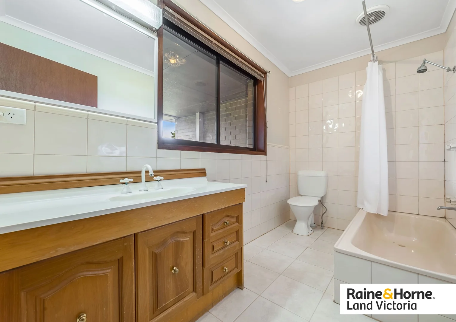 Additional image 11 of 1086 Settlement Rd, Clarkefield VIC 3430