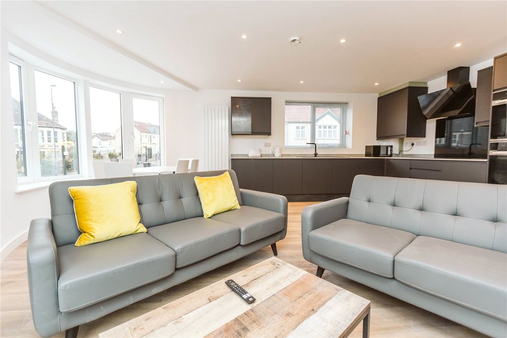 6 bed shared accommodation to rentFilton Avenue, Horfield, Bristol BS7