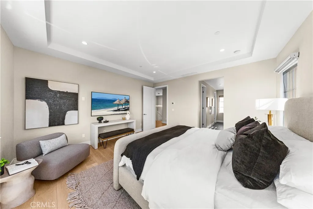 Additional image 16 of 121 Oceano, Irvine, CA 92602